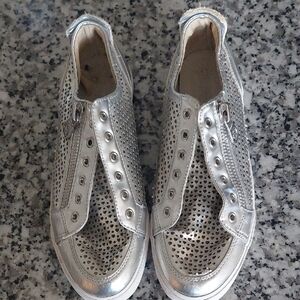 Guess Silver Women's Sneakers